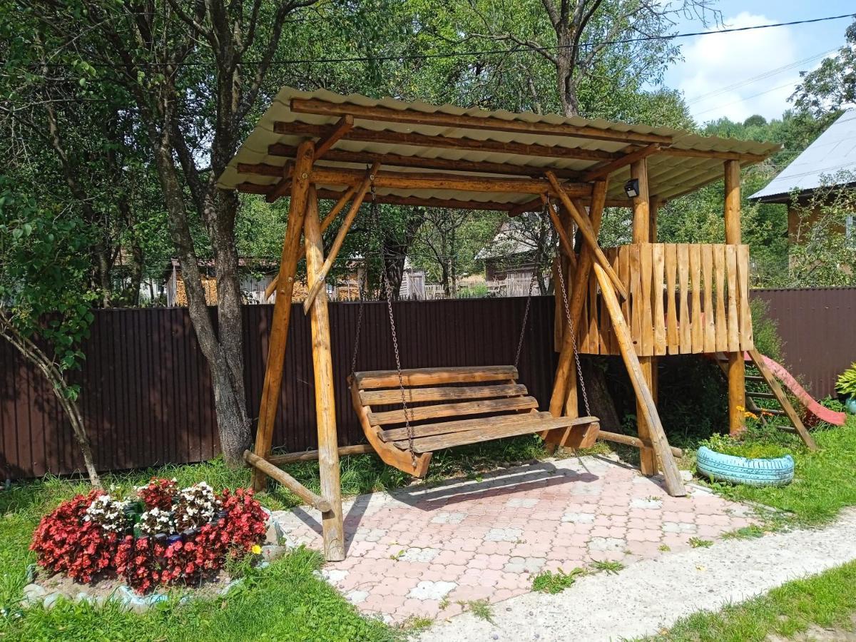 У Дядька Guest House Pilipets Exterior photo